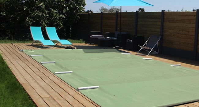 Bâche à barres piscine Zyke sur mesure